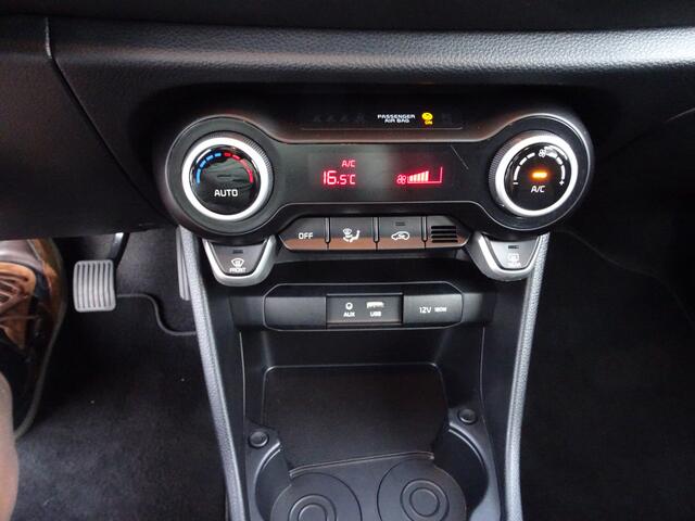 KIA PICANTO 1.0 CVVT First Edition Automatische airco, achteruitrij camera, navigatie, cruise controle, licht metalen velgen, enz.