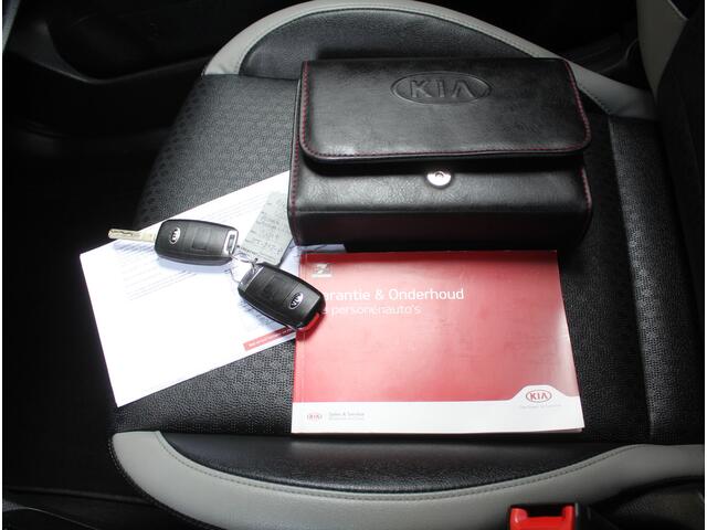KIA PICANTO 1.0 CVVT Design Edition CAMERA | LEER | CARPLAY | NAVI | CLIMATE | CRUISE | LED | LMV16