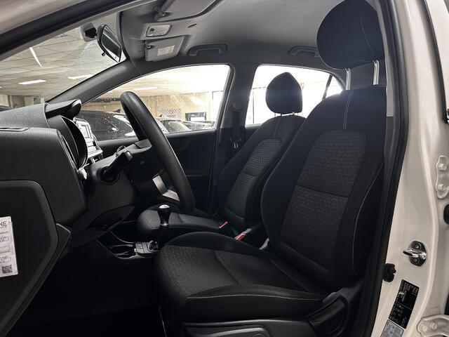 KIA PICANTO 1.0 DPi ComfortLine 5p/ DAB+/ Airco/ CRUISE!/ C.V. Afstand/ Elek. pakket/ Bluetooth/ Isofix/ Radio-USB/ Dagrijverl.