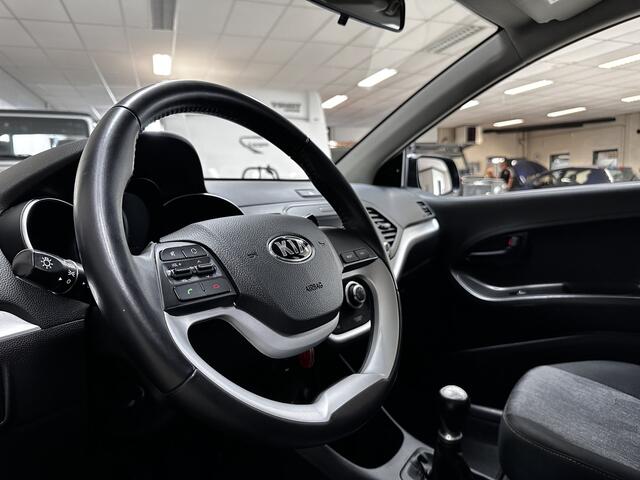 KIA PICANTO 1.0 CVVT EconomyPlusLine/ 14''LMV/ Camera/ Airco/ Navi/ Bluetooth/ Multi.LEDER.Stuur/ Elek.Pakket/ Isofix/ Metallic Lak/ C.v.Afstand.