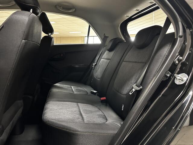 KIA PICANTO 1.0 CVVT EconomyPlusLine/ 14''LMV/ Camera/ Airco/ Navi/ Bluetooth/ Multi.LEDER.Stuur/ Elek.Pakket/ Isofix/ Metallic Lak/ C.v.Afstand.