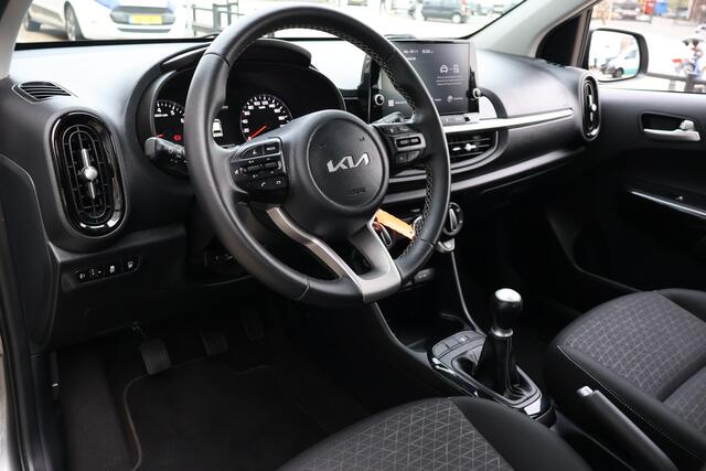 KIA PICANTO 1.0 DPi DynamicLine 1e Eigenaar | Volledig Onderh | BTW | NL-Auto | Camera | Elek Ramen | Carplay | DAB | Cruise | Start/Stop | Bluetooth | Hill-Hold