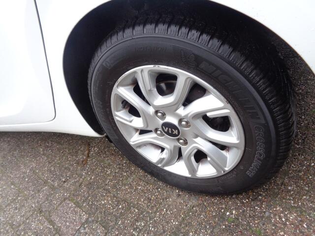 KIA PICANTO 1.0 MPi DynamicPlusLine Airco, navigatie, LMV,Caplay/android, cruise
