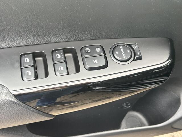 KIA PICANTO 1.0 DPi DynamicLine Apple Carplay en/of Android auto Navigatie, Nieuw geleverd en dealeronderhouden, 1e eign. Cruise control, Achteruitrijcamera