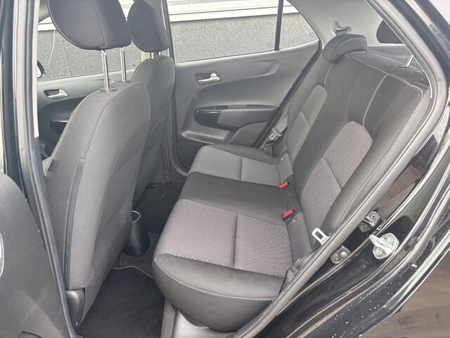 KIA PICANTO 1.0 DPi DynamicLine Apple Carplay en/of Android auto Navigatie, Nieuw geleverd en dealeronderhouden, 1e eign. Cruise control, Achteruitrijcamera