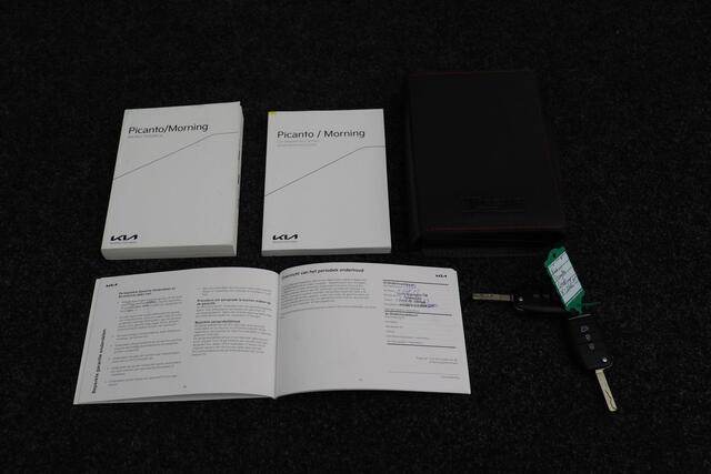 KIA PICANTO 1.0 DPi DynamicLine 2024 NAP | Camera | Carplay | Airco | Cruise control | Lichtmetaal | Lichtsensor | Multifunctioneel lederen stuurwiel