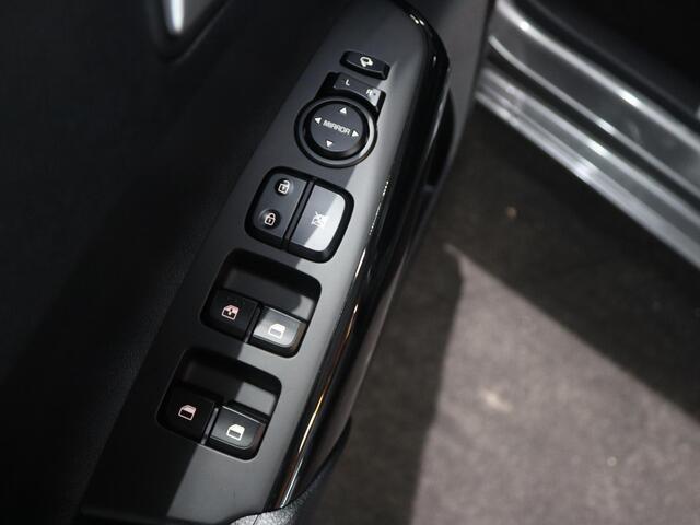 KIA PICANTO 1.0 GDi ExecutiveLine AMT | 4-zits | Stoelverwarming | Achteruitrijcamera | LED Koplampen | Navigatie | Stuurwiel verwarmd |