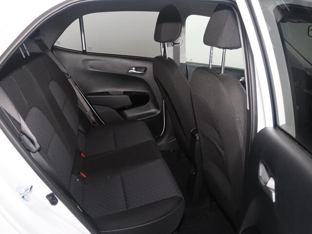 KIA PICANTO 1.0 GDi DynamicPlusLine AMT | 4-zits | Parkeersensoren Achter | Navigatiesysteem | LED Koplampen | Cruise control | Achteruitrijcamera |