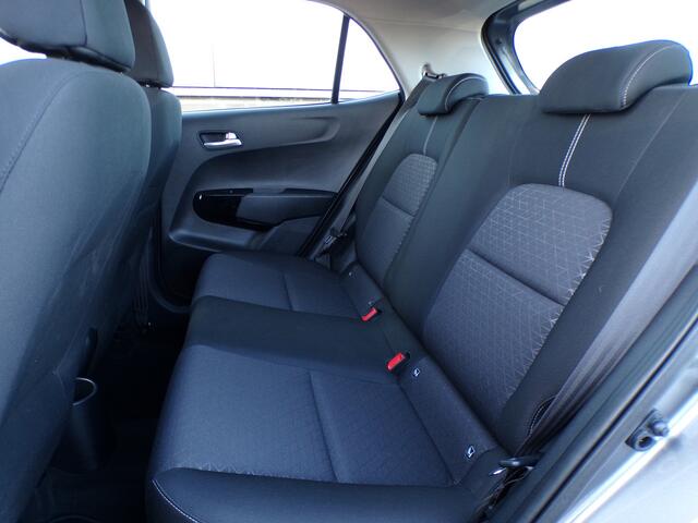 KIA PICANTO 1.0 DPi DynamicLine, Carplay + Android auto / Camera / Cruise Control / 5-Deurs / 14'' LMV