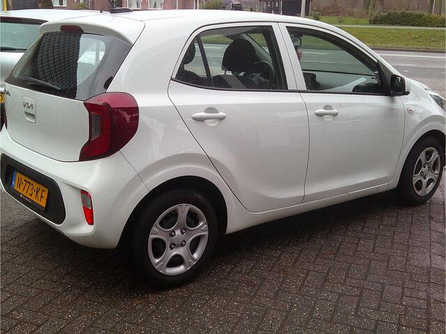 KIA PICANTO 1.0 DPi ComfortLine Staat in De Krim