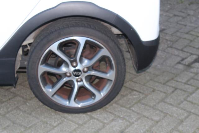 KIA PICANTO 1.0 T-GDI GT-Line Bluetooth I Parkeercamera I Elek ramen I Navigatie I Airco