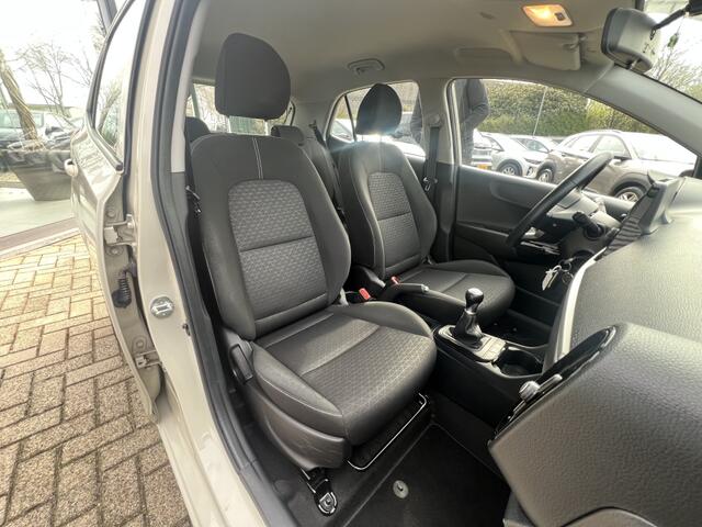 KIA PICANTO 1.0 DPi DynamicLine Camera | Apple CarPlay | All Season