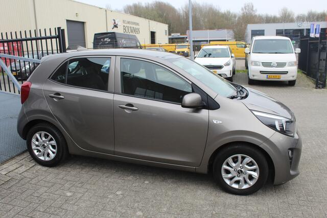 KIA PICANTO 1.0 MPi DynamicLine Dealer onderhouden! Achteruitrij camera/Apple carplay/Airco/Elektrische ramen/Multifunctioneel stuurwiel/Licht metalen velgen