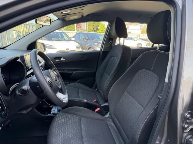 KIA PICANTO 1.0 CVVT ComfortPlusLine Navigator | Trekhaak Incl fietsendrager! | Dealer onderhouden | Achteruitrij Camera | Navigatie |