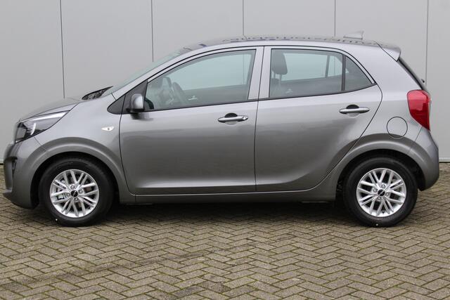 KIA PICANTO 1.0-67pk DPi DynamicLine 5drs. Wegenbelasting slechts ¤. 32,- per mnd. Airco, camera, Apple carplay/Android auto, metallic lak, LM wielen, Bluetooth, centr. vergr. afst. bed., cruise cntrl etc.