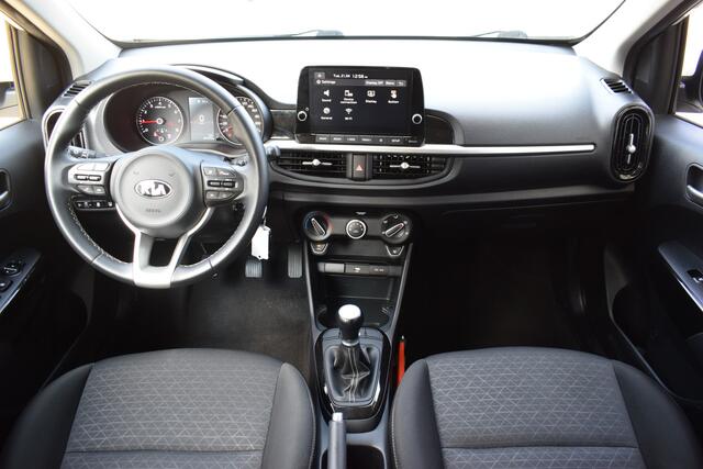 KIA PICANTO 1.0 DPi DynamicLine | Camera | Airco | Bluetooth | Apple Carplay + Android Auto | LM Velgen | Tot 10Jr. Kia-Garantie |
