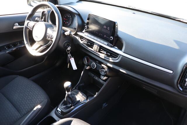 KIA PICANTO 1.0 DPi DynamicLine Achteruitrijcamera/Apple carplay/DAB/Cruise control/Airco/Centrale deurvergrendeling/Elektrische ramen/Licht metalen velgen