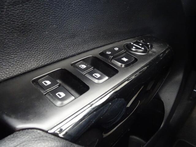 KIA PICANTO 1.0 DPi DynamicLine * 4 SEIZOENSBANDEN !!