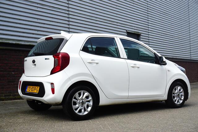 KIA PICANTO 1.0 CVVT ComfortPlusLine Navigator/Carplay/Camera/ Allseason banden.
