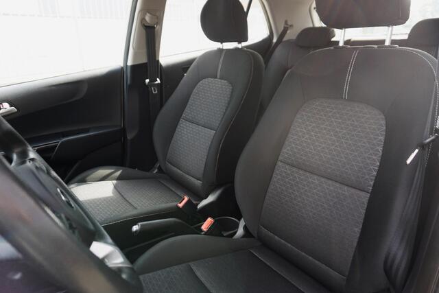 KIA PICANTO 1.0 CVVT ComfortPlusLine Navigator/Carplay/Camera/ Allseason banden.