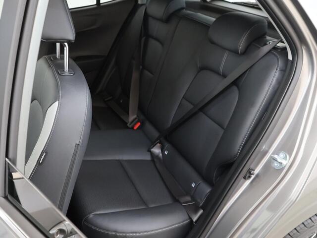 KIA PICANTO 1.0 GDi GT-Line AMT | Panoramaschuifdak | Stoelverwarming | Achteruitrijcamera | Dodehoekassistentie | LED-koplampen | Climate control |