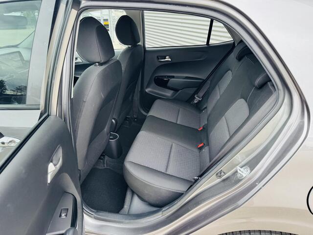 KIA PICANTO 1.0 DPi DynamicPlusLine Automaat NL-dealerauto | Clima | Navi | DAB+ | Camera | PDC | Keyless | Privacyglass