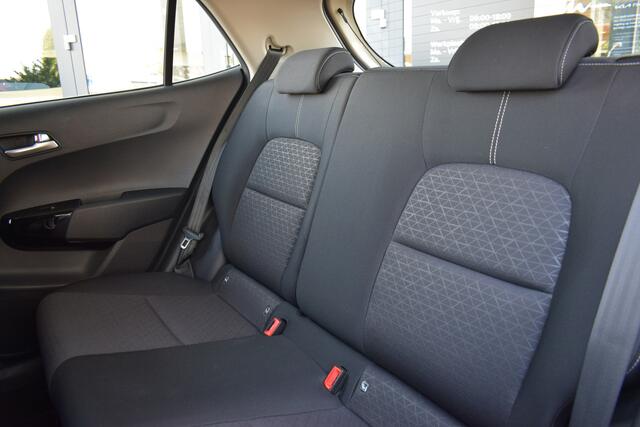 KIA PICANTO 1.0 DPi DynamicLine | Camera | Cruise Control | Airco | Bluetooth | Tot 10 Jr. Kia-Garantie |