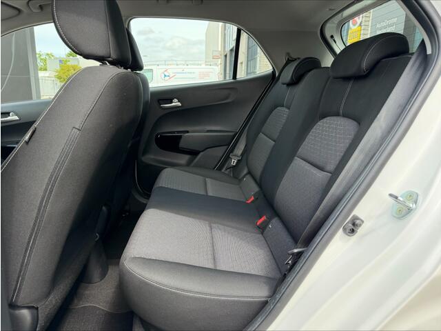 KIA PICANTO 1.0i DynamicLine 5drs. +Sportieve auto+
