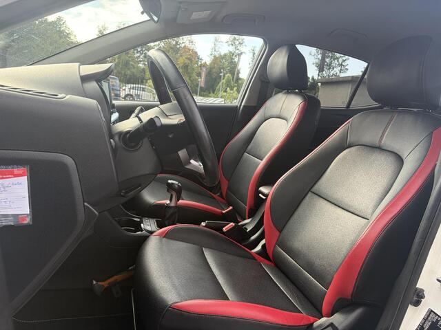 KIA PICANTO 1.0 T-GDI GT-Line 102pk l Draadloze telefoonlader l Carplay l 2e Eigenaar l Keyless l Camera l Stoelverw-Stuurverw l Leder l Navi l Airco l Cruise l Lm velgen l Pdc l N.A.P l Net beurt gehad l Apk tot 09-2027