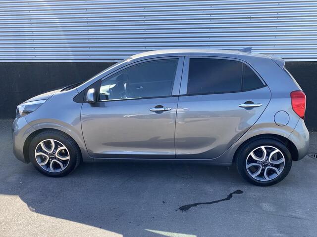 KIA PICANTO 1.0 DPi DynamicPlusLine 1e eign. Nieuw geleverd en dealeronderhouden, Lichtmetalen velgen, Privacy glass, Climat econtrol, Keyless, achteruitrij camera, Apple CarPlay/Android Auto, cruise control, elektr. buitenspiegels