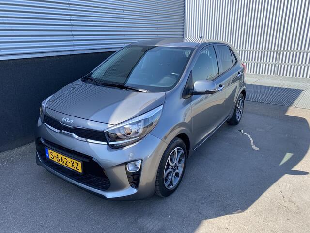 KIA PICANTO 1.0 DPi DynamicPlusLine 1e eign. Nieuw geleverd en dealeronderhouden, Lichtmetalen velgen, Privacy glass, Climat econtrol, Keyless, achteruitrij camera, Apple CarPlay/Android Auto, cruise control, elektr. buitenspiegels