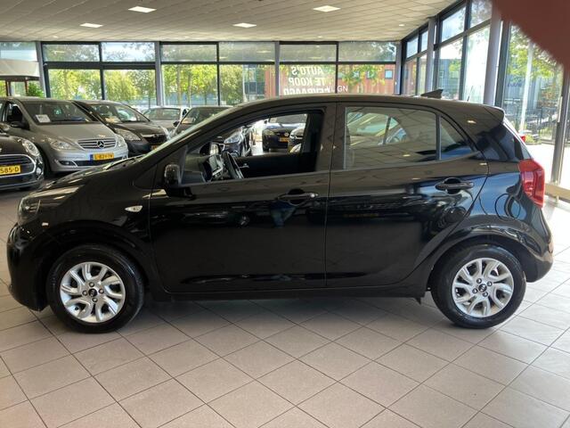 KIA PICANTO 1.0 CVVT Co.Pl.L.Nav 124 DKM APK 2-27 BJ 2019 !!!