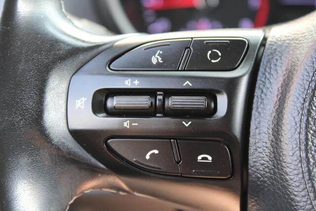 KIA PICANTO 1.0 CVVT Colour Edition//Navi//Ecc//Camera!!