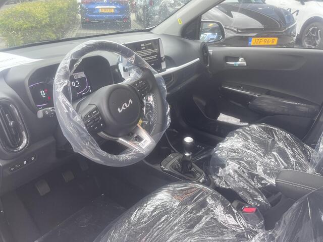 KIA PICANTO 1.0 GDi DynamicLine OP VOORRAAD!! EXTRA VOORDEEL!!