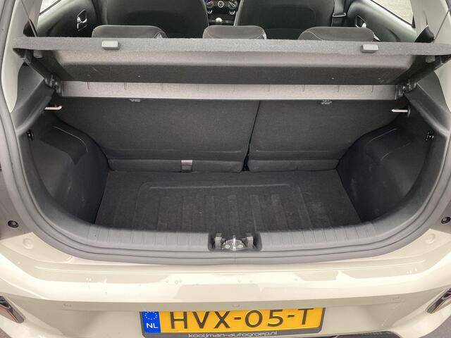 KIA PICANTO 1.0 DPI DynamicLine 5p. NL-auto, lage KM stand, parkeersensoren, navigatie, Apple CarPlay/Android auto, achteruitrijcamera,