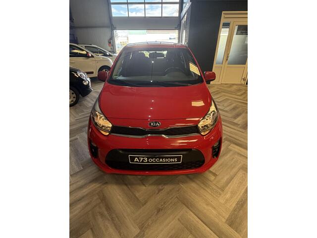 KIA PICANTO 1.0 MPi DynamicLine Camera,Stoelverwarming,Stuurverwarming