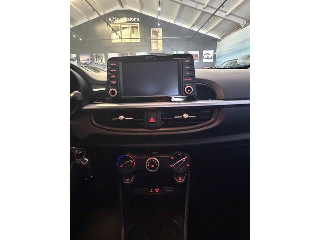 KIA PICANTO 1.0 MPi DynamicLine Camera,Stoelverwarming,Stuurverwarming