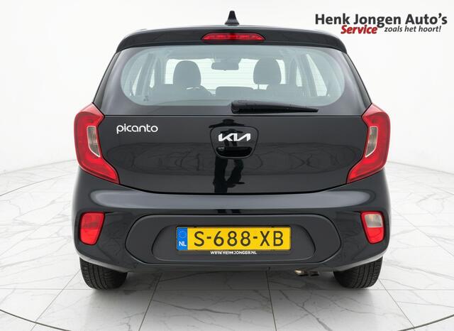 KIA PICANTO 1.0 DPi DynamicLine uit 2023 "Sinds 1970 | 5.000+ reviews | Score 9,5 | Service zoals 't hoort" Henk Jongen Auto's in Helmond, al 50 jaar service zoals 't hoort!
