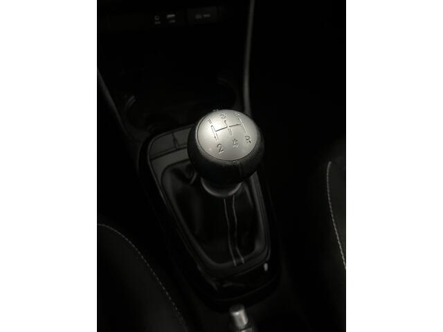KIA PICANTO 1.0 MPi DynamicLine AIRCO/CRUISE/CAMERA/APPLE/LMV