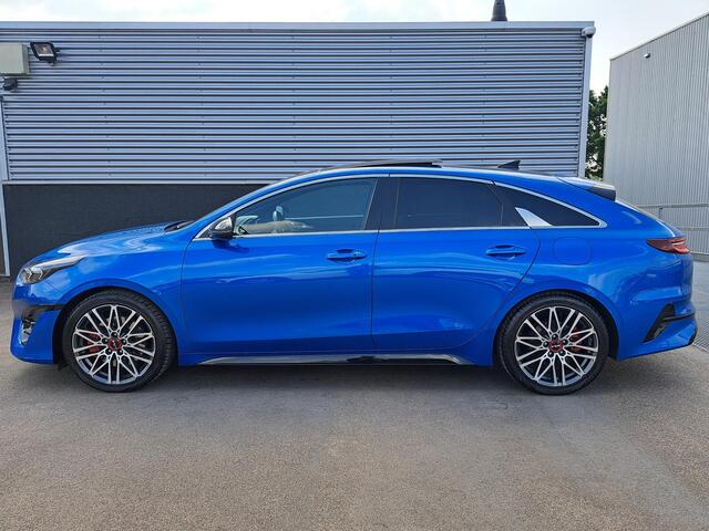 KIA PRO CEE D ProCeed 1.6 T-GDi GT Full option, Schuif/kanteldak, JBL, Seat memory, Elek. Achterklep, Stoel- & Stuurwielverwarming, Voorruitverwarming, JBL, DIGI Dashboard, Parkeersensoren voor + achter