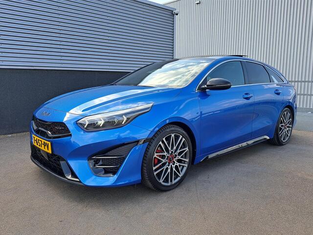 KIA PRO CEE D ProCeed 1.6 T-GDi GT Full option, Schuif/kanteldak, JBL, Seat memory, Elek. Achterklep, Stoel- & Stuurwielverwarming, Voorruitverwarming, JBL, DIGI Dashboard, Parkeersensoren voor + achter