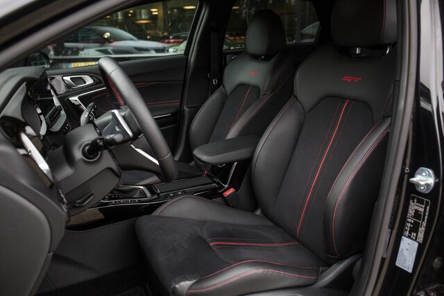 KIA PRO CEE D ProCeed 1.6 T-GDi GT , Adap. cruise, Virtual cockpit, Keyless entry,