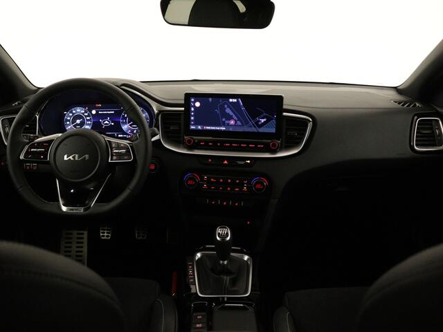 KIA PRO CEE D ProCeed 1.0 T-GDi 120pk GT-Line | Apple Carplay/Android Auto | Adaptive Cruise Control | Lane Assist | Dodehoek Sensor | Beschikbaar per 10-01-2024