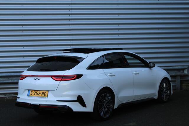 KIA PRO CEE D ProCeed 1.5 T-GDi 160pk GT-Line Automaat NL-Auto NAP Panoramadak Clima Cruise Navi Camera Keyless 17"LMV