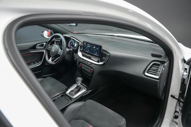 KIA PRO CEE D ProCeed GT 1.6 200pk T-GDI |groot multimedia scherm|panoramadak|digital cockpit|JBL|elek. stoelen + memory|Apple Carplay|parkeercamera en sensoren|blind spot|winterpack|19"|park assist|