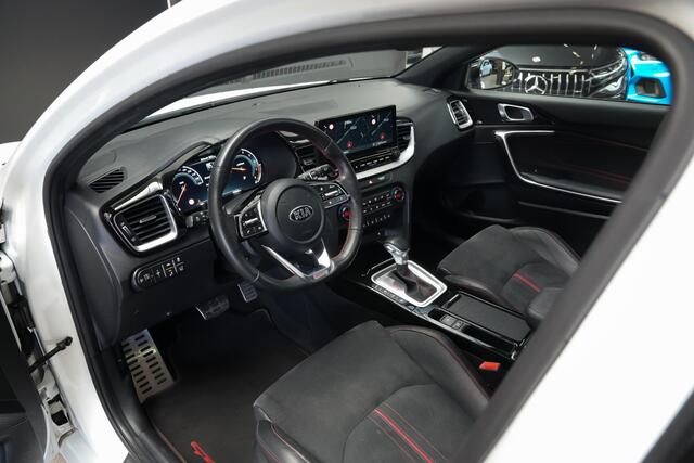 KIA PRO CEE D ProCeed GT 1.6 200pk T-GDI |groot multimedia scherm|panoramadak|digital cockpit|JBL|elek. stoelen + memory|Apple Carplay|parkeercamera en sensoren|blind spot|winterpack|19"|park assist|