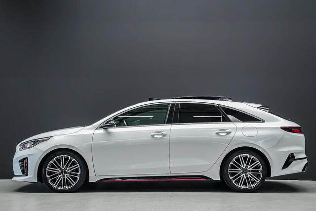 KIA PRO CEE D ProCeed GT 1.6 200pk T-GDI |groot multimedia scherm|panoramadak|digital cockpit|JBL|elek. stoelen + memory|Apple Carplay|parkeercamera en sensoren|blind spot|winterpack|19"|park assist|