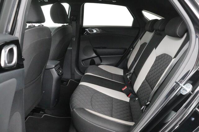 KIA PRO CEE D ProCeed 1.5 T-GDi GT Line | Panoramadak | Carplay | Camera | Navigatie | Climate control | PDC | Cruise control | Bluetooth | Getint glas