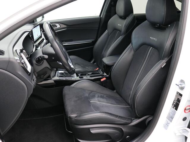 KIA PRO CEE D ProCeed 1.4 T-GDI 140PK GT-Line / GROOT Glazen schuif-kanteldak / NL auto / Navigatie / Cruise Control / Onderhoudshistorie aanwezig / LMV / LED / Stoel-stuurverwarming voor / Camera /