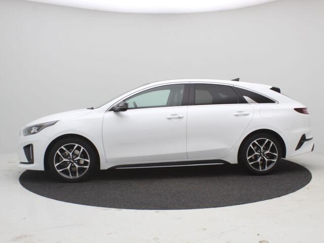KIA PRO CEE D ProCeed 1.4 T-GDI 140PK GT-Line / GROOT Glazen schuif-kanteldak / NL auto / Navigatie / Cruise Control / Onderhoudshistorie aanwezig / LMV / LED / Stoel-stuurverwarming voor / Camera /